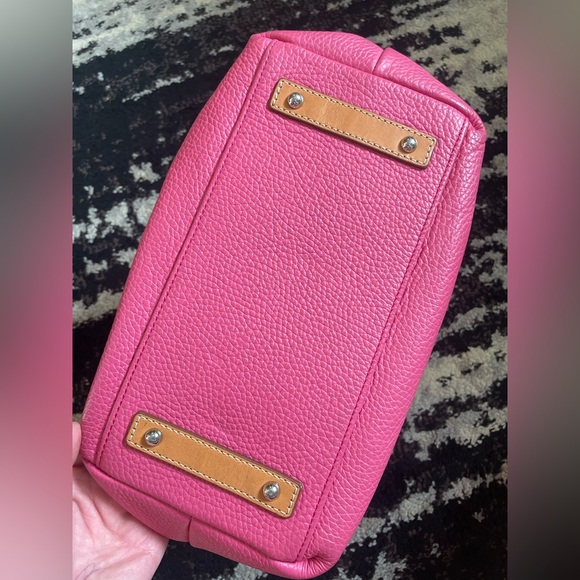 Dooney & Bourke - Picture 3 of 7